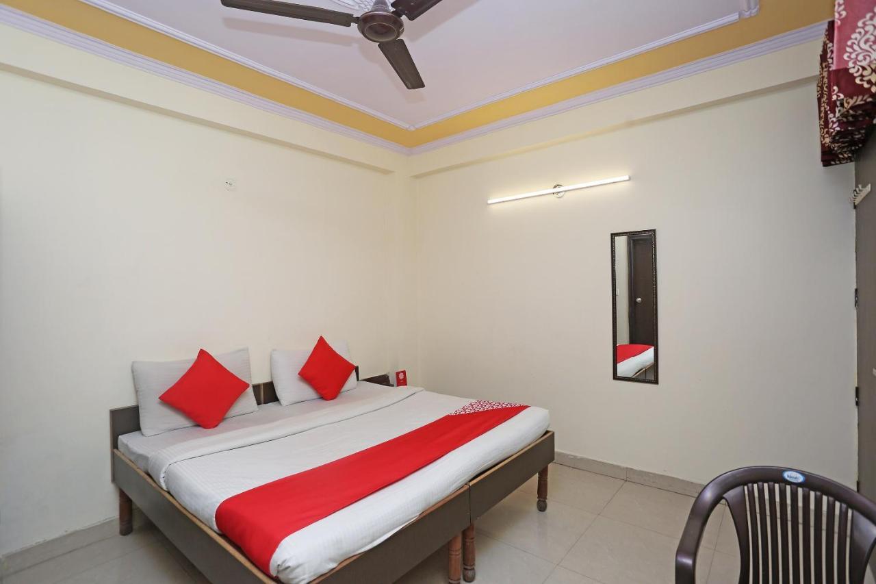 Hotel O Airport Plaza By Palace Yeni Delhi Dış mekan fotoğraf