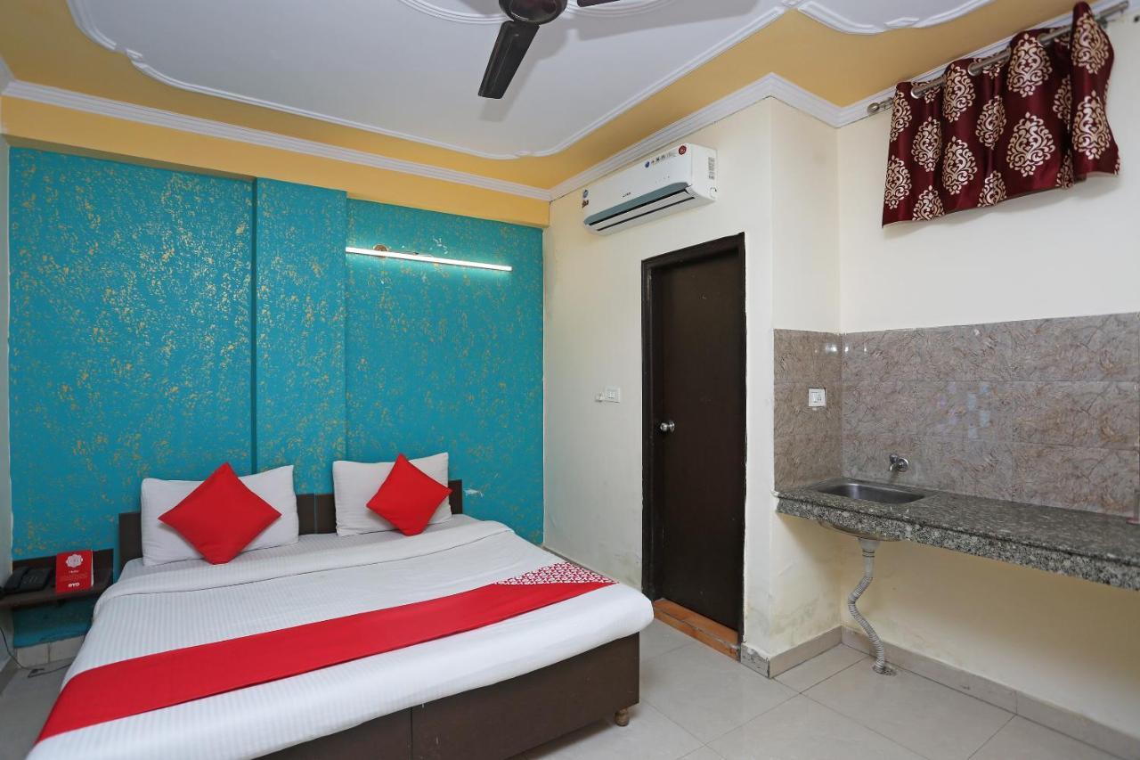 Hotel O Airport Plaza By Palace Yeni Delhi Dış mekan fotoğraf